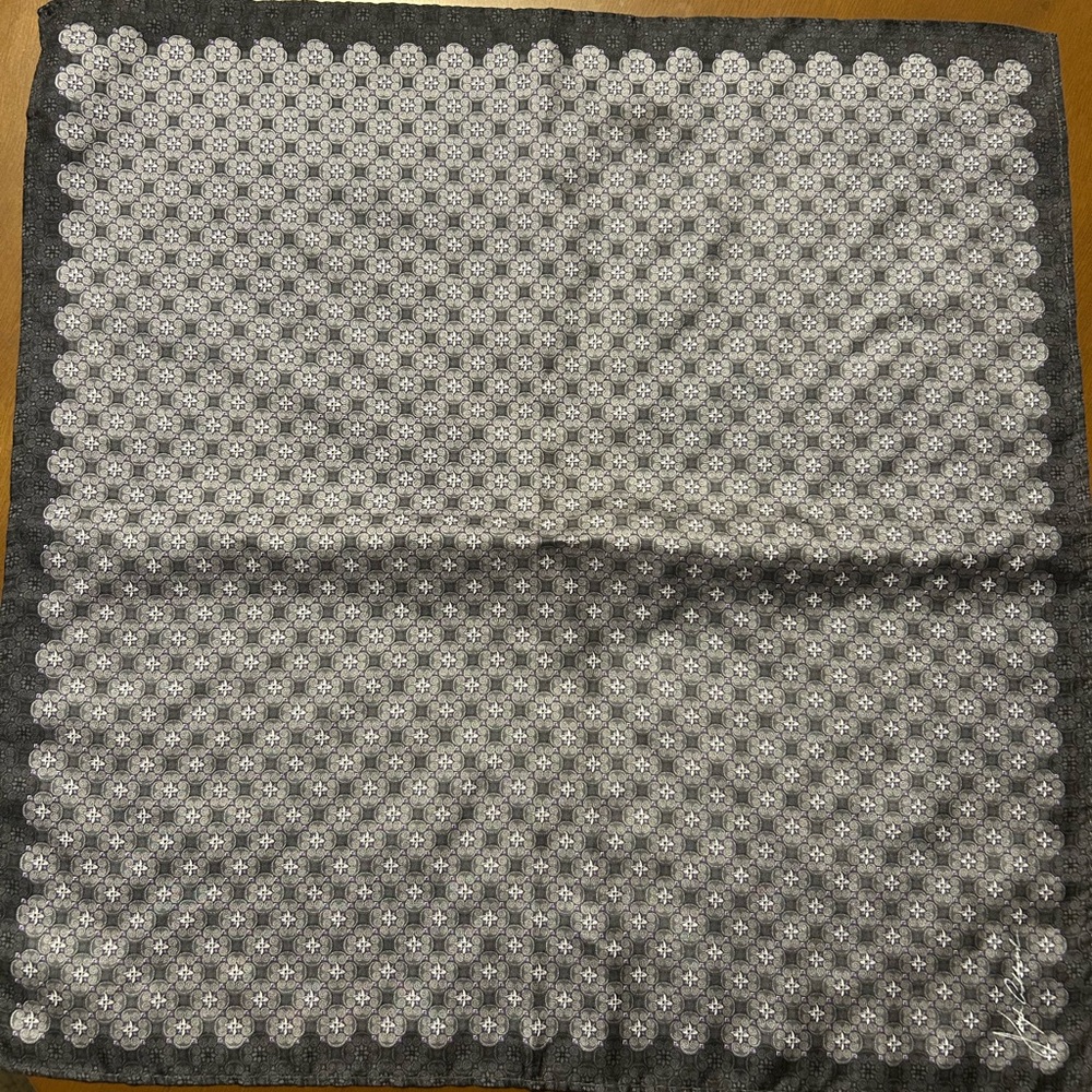 Joseph Abboud Gray and Purple Patterned pocket square/hankie